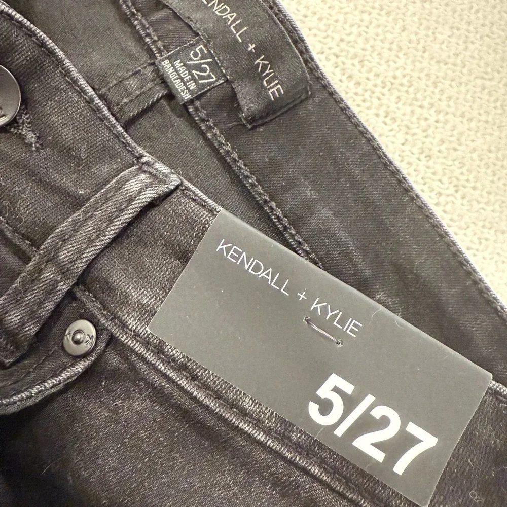 Kendall & Kylie Black Mini Skirt (NWT) - Picture 3 of 6